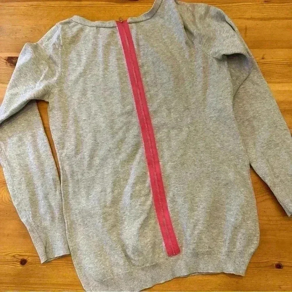 Banana Republic gray sweater with pink zipper in back womens S cotton blend - Picture 1 of 6